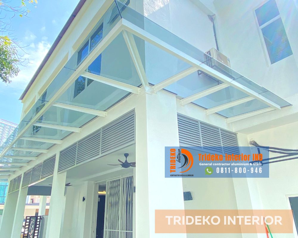 Kanopi Kaca untuk Teras Depan: Inspirasi Desain Elegan + Tips Anti Bocor Kanopi Kaca Untuk Teras Depan